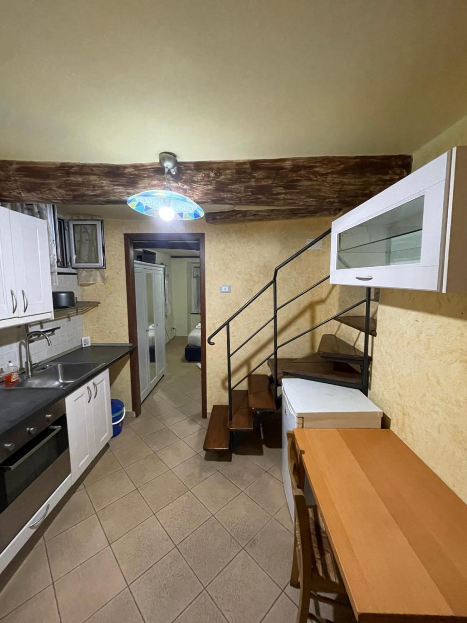 Bilocale Arredato Sestri Ponente Apartment Genoa Bagian luar foto