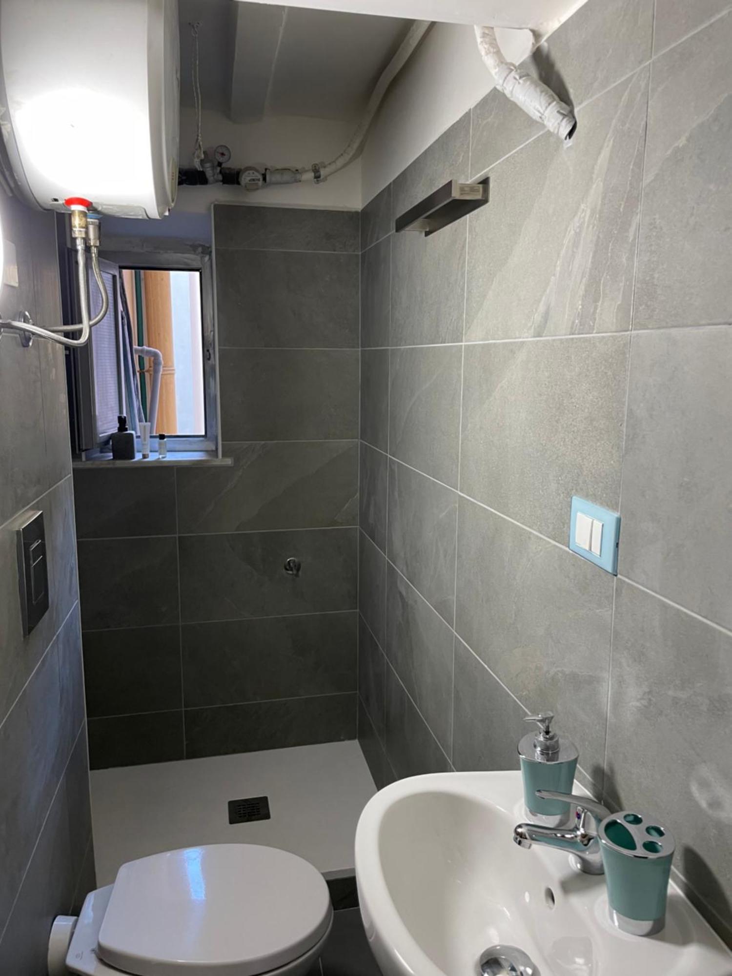 Bilocale Arredato Sestri Ponente Apartment Genoa Bagian luar foto